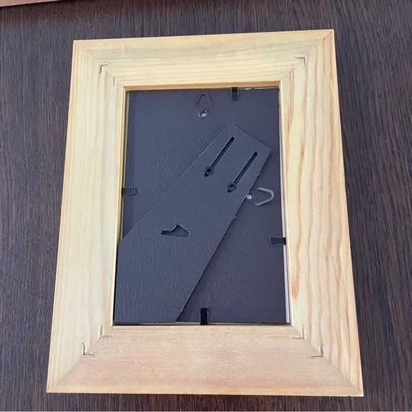 Wooden Picture Frame Set - Picture 6 of 8